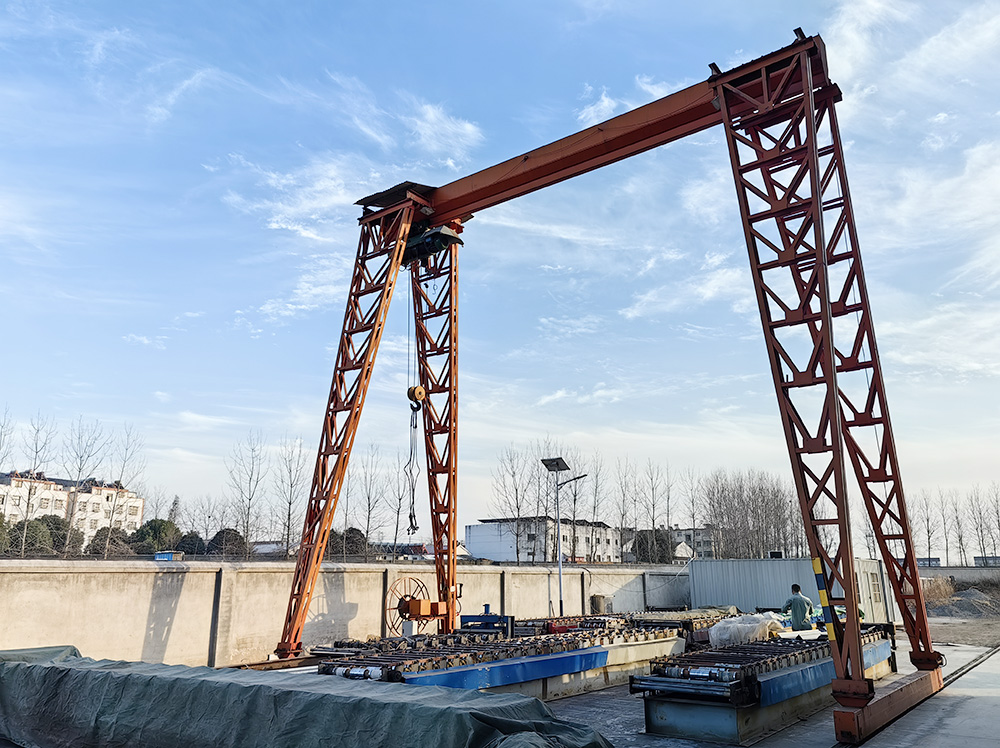 廠(chǎng)房(fáng)外(wài)景